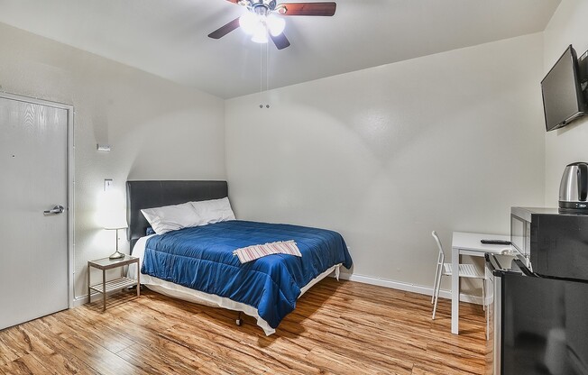 Studio, 1 bath, 231 sqft, $1,187.08, Unit 102