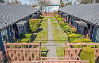 1 bed, 1 bath, 650 sqft, $1,350, Unit D