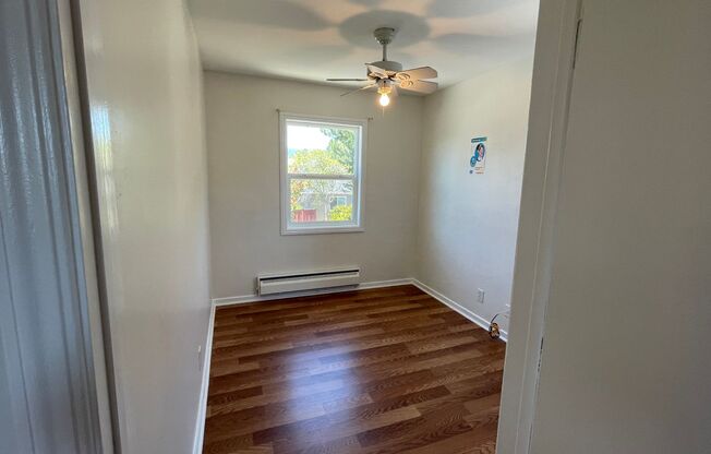 3 beds, 1 bath, $3,995