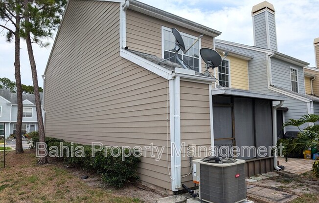 6740 121 AVE