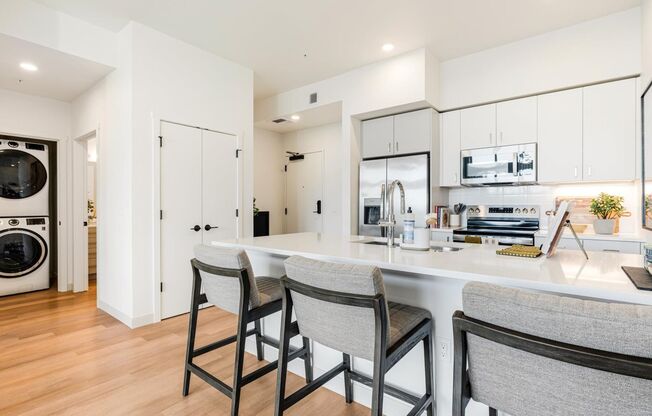 1 bed, 1 bath, 765 sqft, $1,799, Unit 201