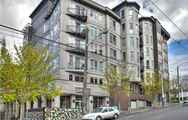 Amazing Capitol Hill Studio - GREAT DEAL!
