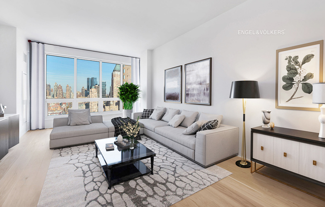 1 bed, 1 bath, 818 sqft, $5,400, Unit 33C
