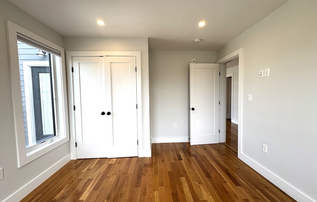 39 RICH ST