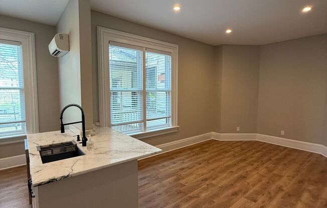 1 bed, 1 bath, 800 sqft, $1,500, Unit 104