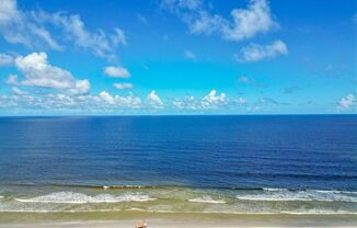 3 beds, 3.5 baths, $3,850