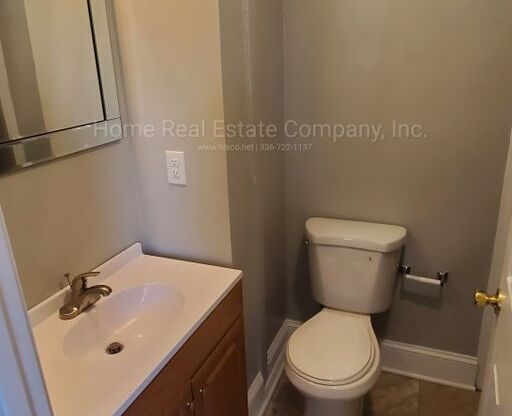 4 beds, 2 baths, $1,395