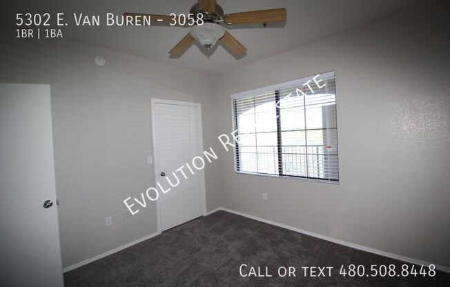 5302 E Van Buren St Apt 1015