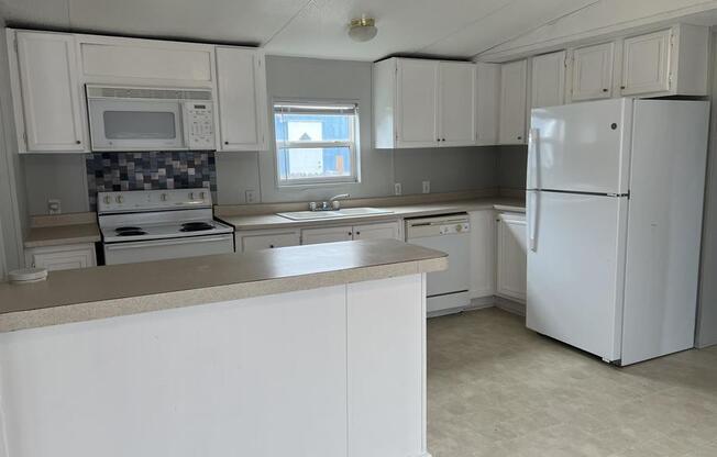 50 WILLOWBROOK CT