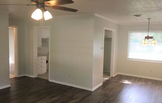 3 beds, 2 baths, $1,400