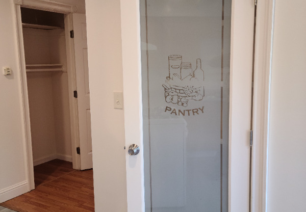 611 SANTA CLARA AVE