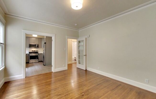 830 Hayes Street (1321R)
