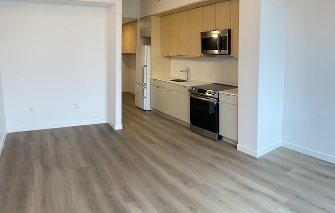 Studio, 1 bath, 387 sqft, $2,450, Unit 507
