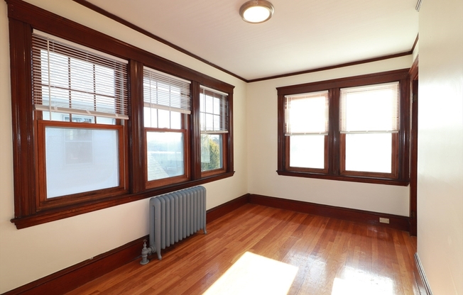 394 AUBURN
