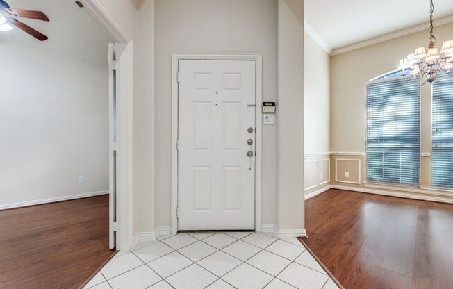 3 bed 2 bath Private oasis in Stewarts Creek Estates in Frisco!