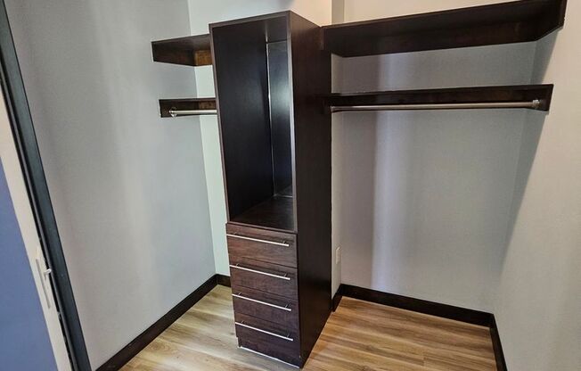 Studio, 1 bath, 336 sqft, $895, Unit 316-210