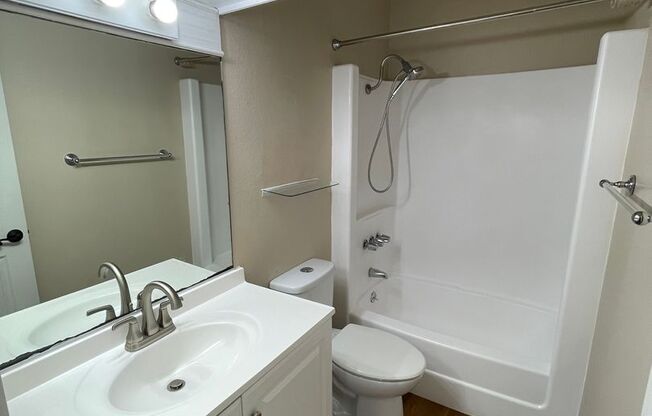 2 beds, 2 baths, $3,495