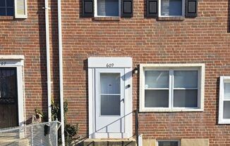 Newly Renovated 2-Bedroom, 1-Bathroom Home in Beechfield