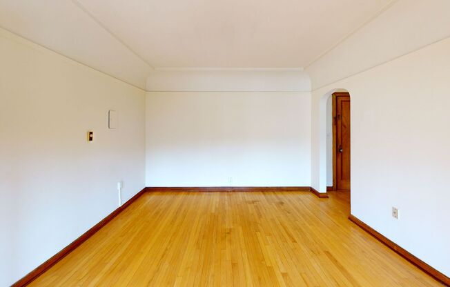 Studio, 1 bath, 500 sqft, $1,525, Unit 212