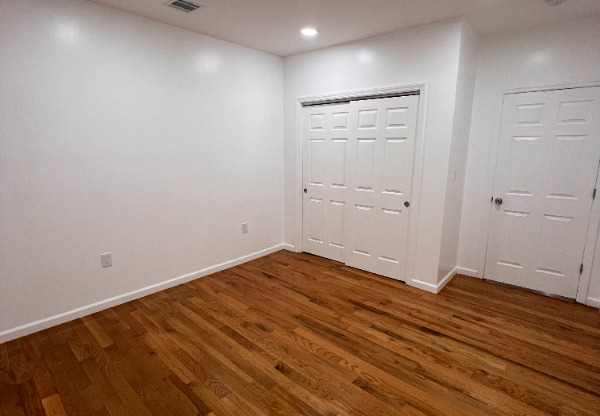266 MAIN ST