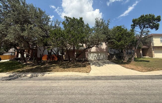 4bd 2.5ba in Prime Location
