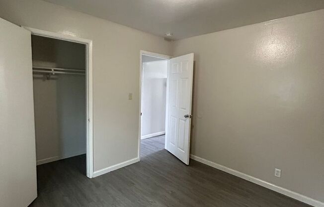 1 bed, 1 bath, $1,600, Unit 9244 Macarthur Blvd #6