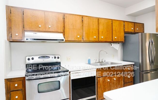 19 BLUE HERON CT