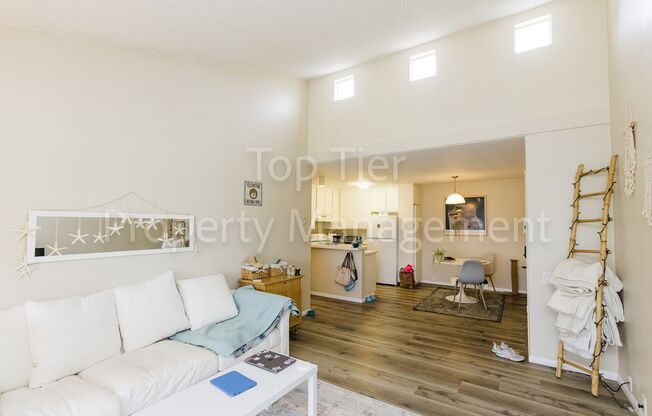Spacious Top-Floor 1BR Condo with Ocean View in Pacific Beach – Walk to the Beach!