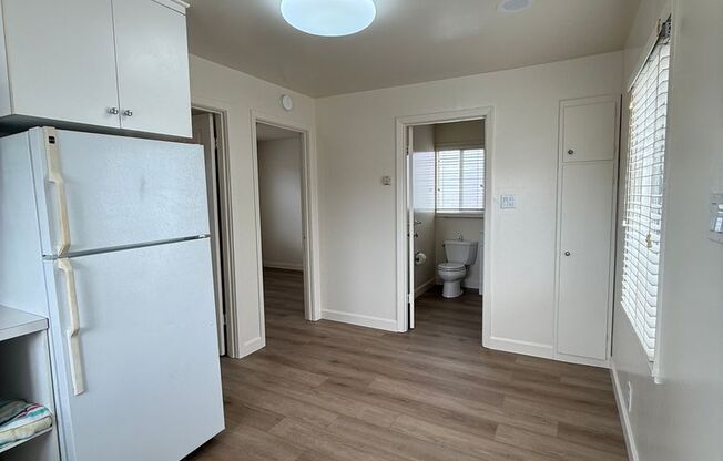 Charming 1-Bedroom Home with Bonus Room & 2-Car Garage in SSF