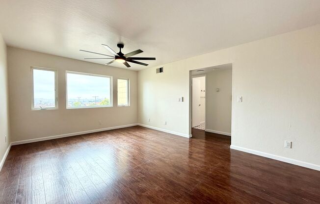 670 Hillside Blvd, Daly City