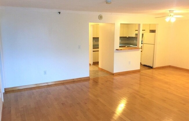 2 beds, 2 baths, 1,055 sqft, $2,400, Unit 318