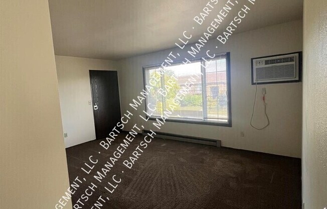 4205 N 104 ST