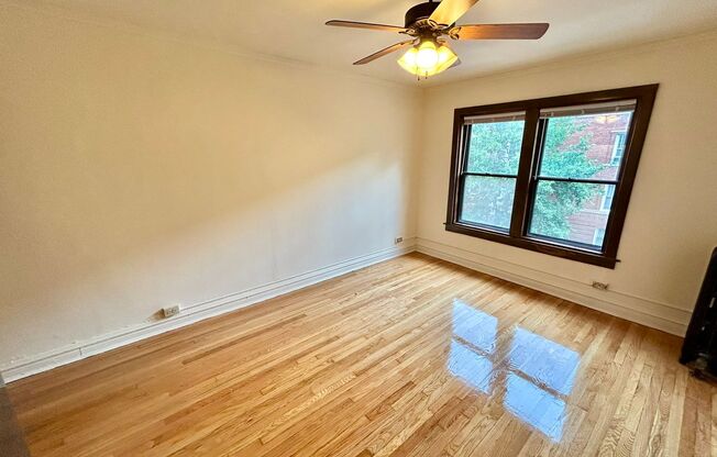 Studio, 1 bath, 320 sqft, $1,495, Unit 225-211