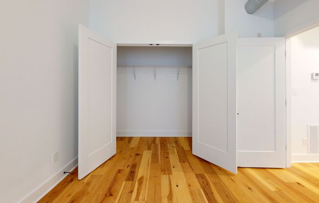 1 bed, 1 bath, 615 sqft, $1,350, Unit 103