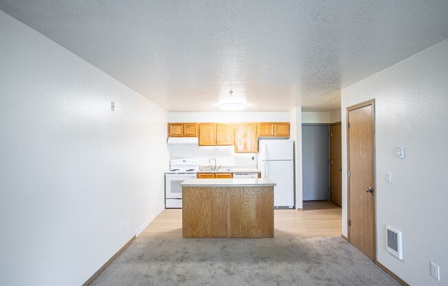 1 bed, 1 bath, 547 sqft, $1,200, Unit 42