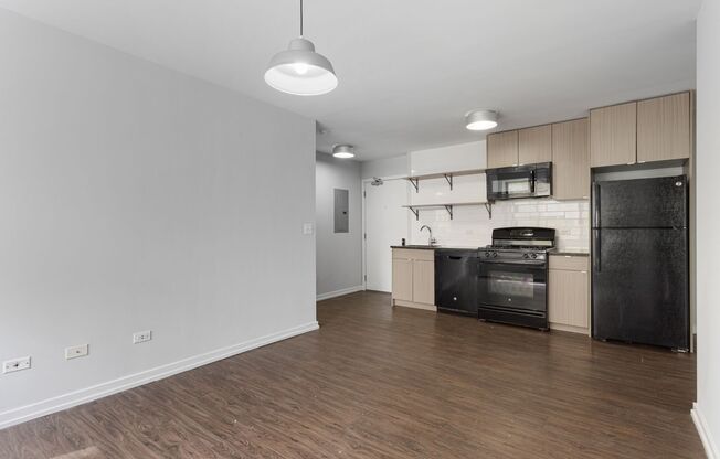 2 beds, 2 baths, 578 sqft, $2,475, Unit 402