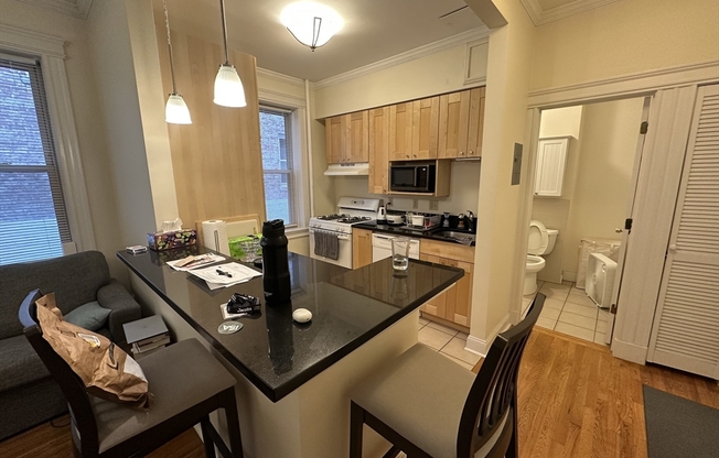 25 Queensberry St.