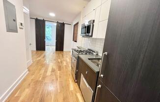 1 bed, 1 bath, $4,425, Unit 3