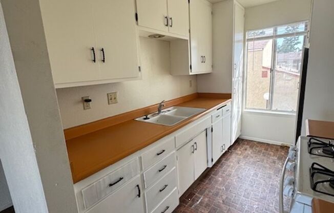615 Kern St.