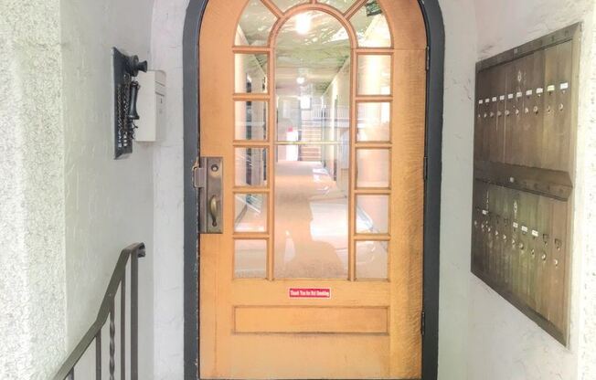 1035 SE 12th Ave