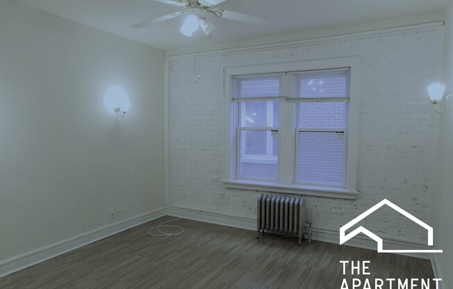 6916 N Lakewood Ave, Chicago IL 206