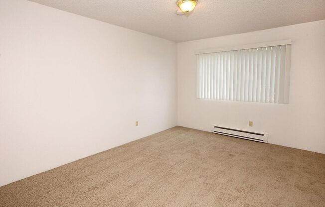 2 beds, 1 bath, 1,058 sqft, $2,200, Unit 2317