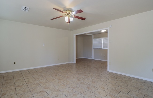 Cute & Cozy 3 Bedroom with Extra Storage!