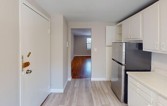 48 HARVARD AVE