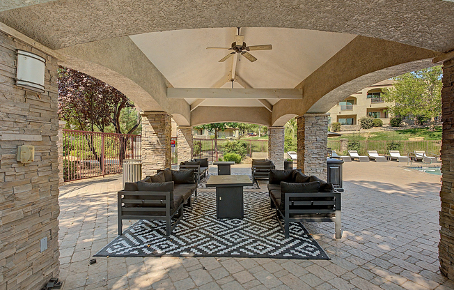 6200 Montano Plaza Dr NW Albuquerque, NM-23