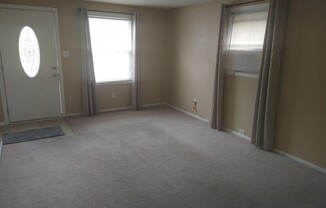 1318 VANCE AVE