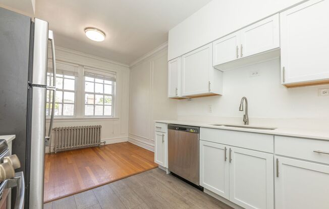 2 beds, 1 bath, 815 sqft, $1,745, Unit 507-2