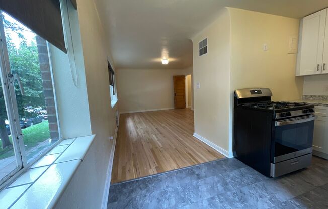 1 bed, 1 bath, 612 sqft, $1,195, Unit 101