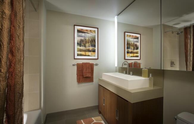 1 bed, 1 bath, $5,595, Unit 723