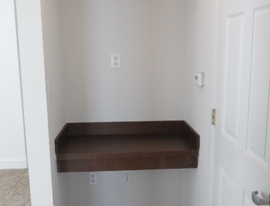 2 beds, 2 baths, 840 sqft, $2,331, Unit 4-0608